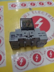 Square D Plug-In Relay 8501-RS14V20 Ser. B Relay