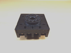OMRON RELAY SOCKET P3GA-11 11PIN FREE HANGING FOR PANEL MOUNT TIMERS 6A 250VAC