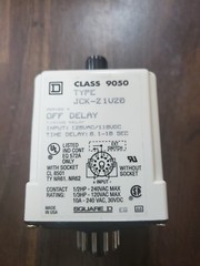 SQUARE D 9050JCK21V20 PLUG-IN TIMER 10A, 120VAC – 110VDC Part Number 03261
