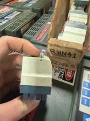 NEW NO BOX Telemecanique RHN41 Relay With Base Schneider