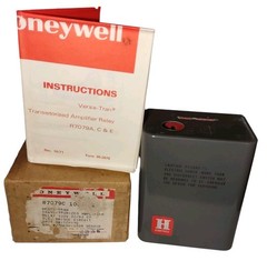 Honeywell Versa Tran Transistorized Amplifier Relay R7079C NEW 120V 50/60 CY