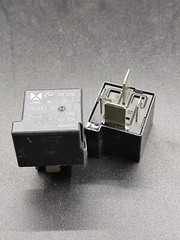 HongFa HFV16-24-H1TY-D1 JN3-12A345-AA 24VDC Automotive Relay 70A 4 Pins x 1PC