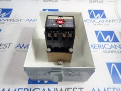 ALLEN BRADLEY 700-P401A1 TYPE P AC RELAY ENCLOSURE /BULLETIN 700 RELAY