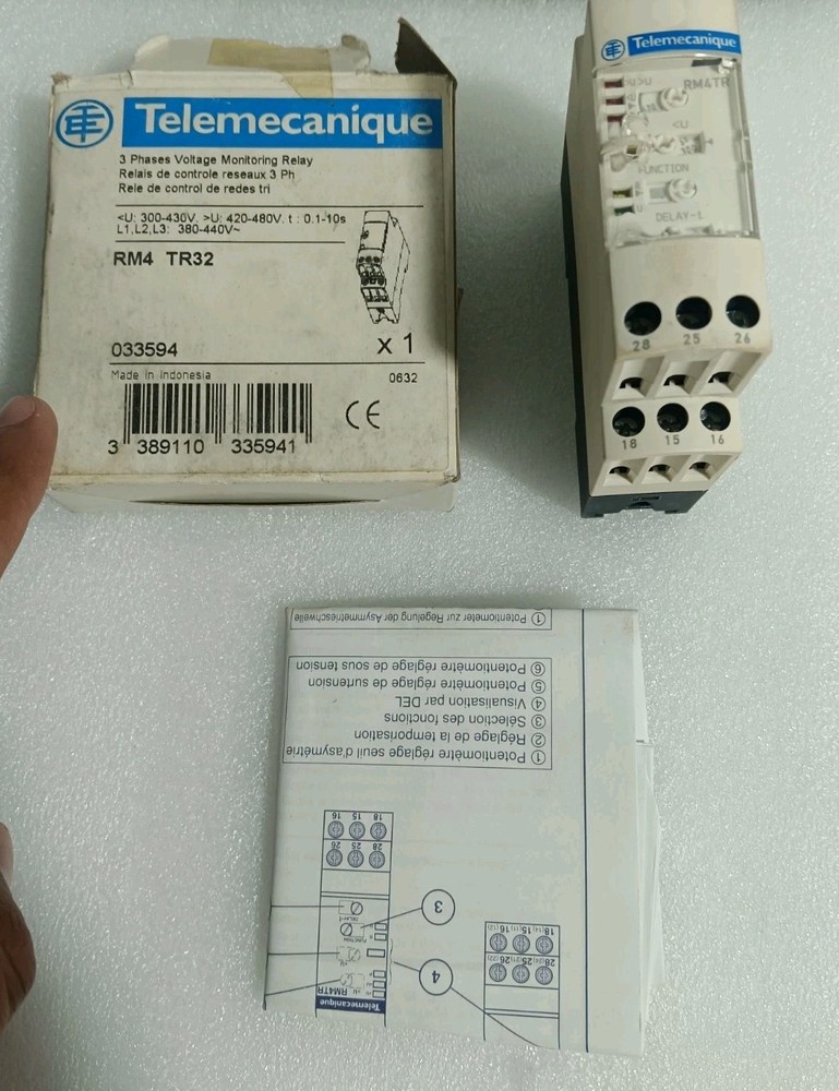 Telemecanique RM4 TR32 3 Phases Voltage Monitoring Relay New Original