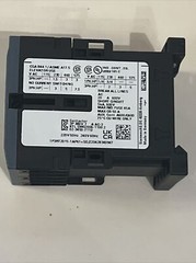 Siemens Contractor 3RT2015-1AP61, 220V 50Hz 240V 60Hz . New & Free Shipping