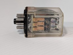Lot of 8: Omron MK3P-5 General Purpose Ice Cube Relays, 24VDC, MK3P5