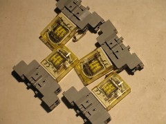 4PCS IDEC RY2S-UL RELAY W/ BASE 2PDT 24VDC COIL P6415