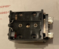 SCHRACK RM509 LC4 24VDC 6 BLADE RELAY 16 AMP 400V RAIL MOUNT