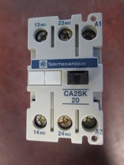 Telemecanique Control Relay CA25K20 500V 10A 24V Coil Used
