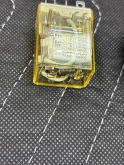 Relay Lot, 1 Each – IDEC-RH2B-UL DC24V, Schrack PT570024 & PT570615.