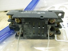 OMRON PTF08A 8 PIN RELAY SOCKET (2M4X12)(4 PCS.)