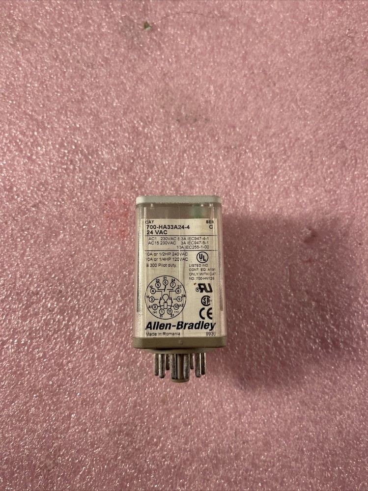 ALLEN BRADLEY 700-HA33A24-4 SER. C 24VAC RELAY