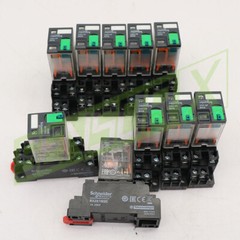 10 set RXM2AB2BD Relais + Electric RXZE1M2C