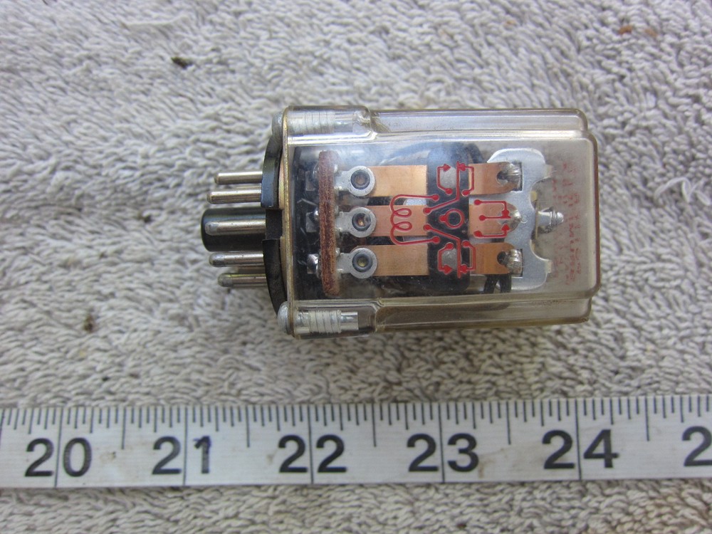 P&B Potter & Brumfield KCP14-2500 2500 Ohm 11-Pin Relay, Used