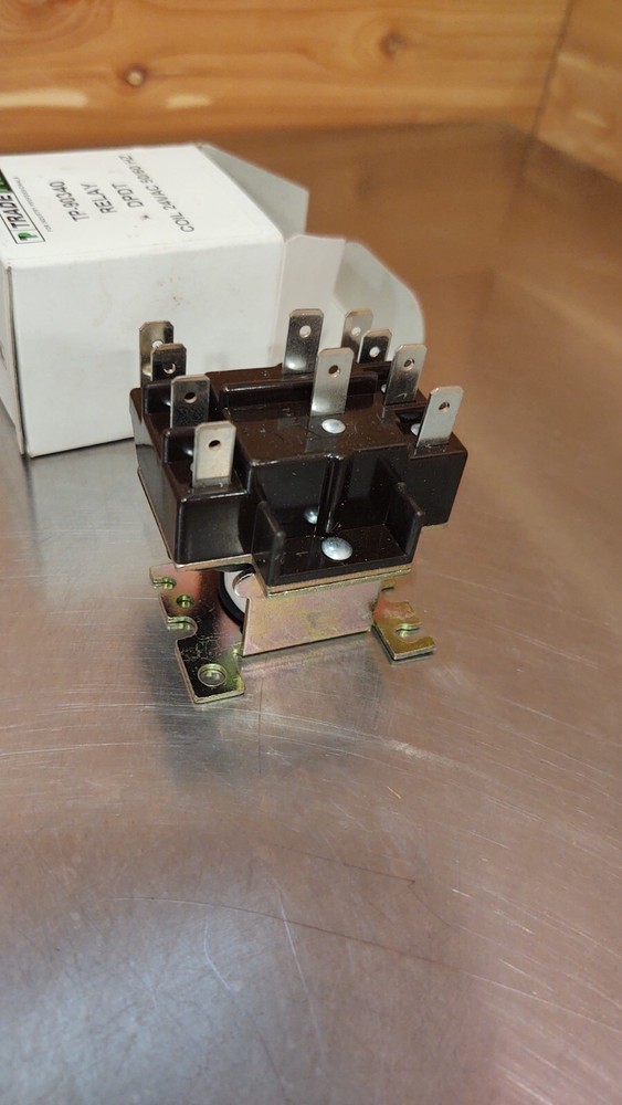 90340 Relay Trade Pro TP-90340 24VAC Coil 50/60 HZ A/C Air-Conditioning Fan