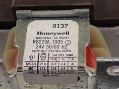 LOT OF 10 Honeywell R8229A Electric Heat Relay 24V 50/60 HZ NEW