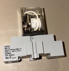 Omron LY2 12VDC Relay with base
