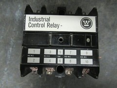 10 AMP WESTINGHOUSE INDUSTRIAL CONTROL RELAY AR4A 600 VAC 766A023G01 120 V COIL