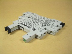 Allen Bradley – 700-HLT1Z – Terminal Block Base Ser. A