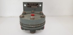 MOORE MODEL 61F BOOSTER RELAY, 7200S12, NNB