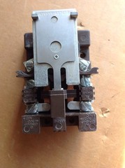 Cutler-Hammer Type AA Relay 2 Poles 9575H2613-66 Coil 110/120V 50/60HZ