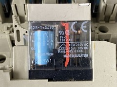 Omron G2r-1-sn (S) Relay 24VDC P2RF-05-E Socket (Lot Of 10)