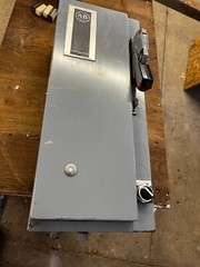 ALLEN BRADLEY MACHINE RELAY CONTROL BOX