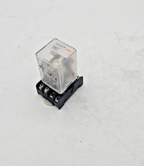 DAYTON 5X827N 120 VAC RELAY W ZVD8 BASE