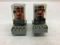 Omron MK2PN-S Contact Relay 250 VAC 10A Lot of 2