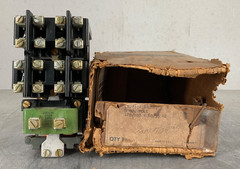 G.E. CR2810A14AG122 MACHINE TOOL RELAY 100/120V 8P 10 A NEW