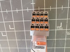 Phoenix Contact Relay Socket 2900934 W / Relay 250VAC Res. 2903688
