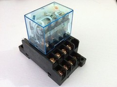 New LY4NJ HH64P DC12V 14PIN 10A Power Relay Coil 4PDT With PTF14A Socket Base