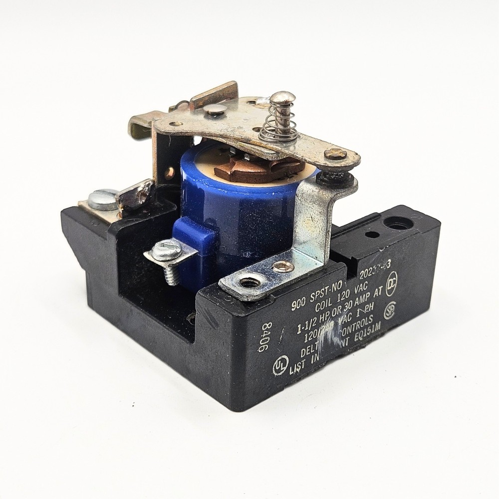 900 SPST‑NO 120VAC Coil 30A Line Relay / Contact Block Used Industrial