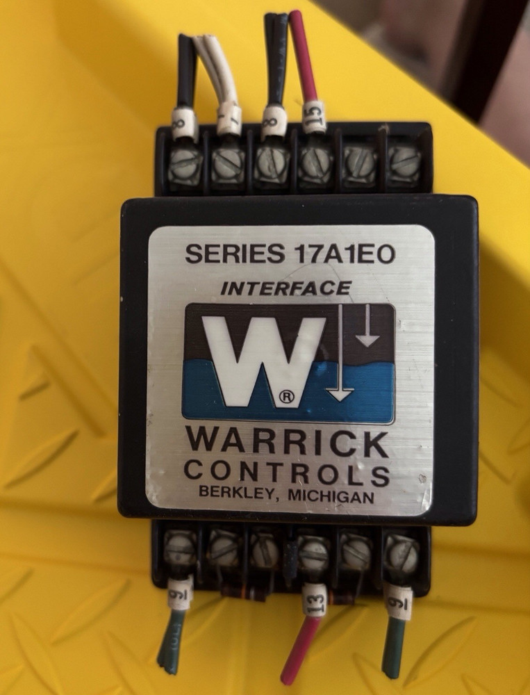 Warrick Controls Series 17 Interface Relay 17A1E0 17A1EO 120VAC DPDT 12-Pin