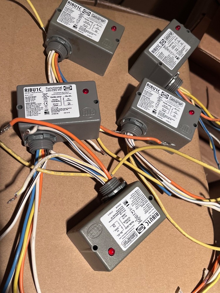 Lot of 5 Used RIB Functional Devices RIBU1C Enclosed Pilot Relay 10 Amp
