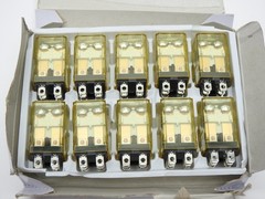 x10 p/k – IDEC RH2B-U AC24V Relay HRY27 o – NEW