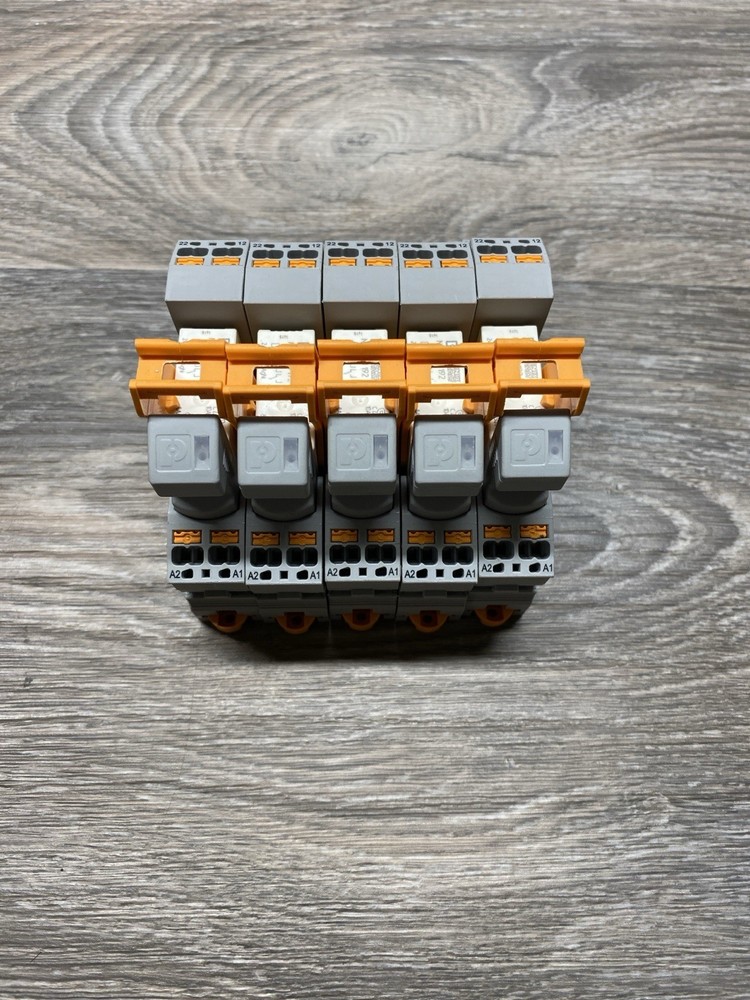 Phoenix contact RIF-1-BPT/2×21 relay modules with push in connection (Lot of 5)