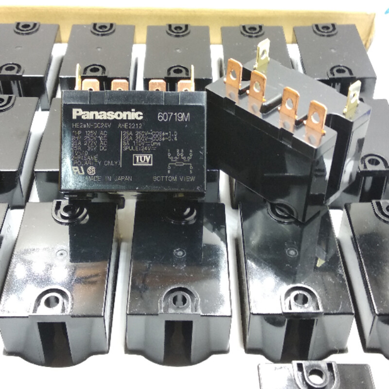 1PC Panasonic HE2aN-DC24V 25A AHE2212 Relay 6 Pins 8A