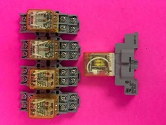 IDEC RH2B-UL DC24V Relay w/ SH2B-05 Socket Base 24VDC DPDT 10A 8-Pin [Lot of 5]