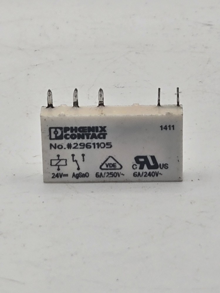 Phoenix Contact 2961105 Mini Power Relay, SPDT, 6A 300V, 24V DC Coil