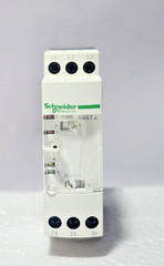 Schneider Electric RM4TA32 Phase Failue Monitoring Relay 380-500V AC *NEW*