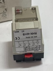 TELEMECANIQUE RHN-421B INSTANTANEOUS RELAY 24VAC 50HZ 4C/O NIB