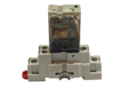 AutomationDirect 781-1C-24D Relay 24VDC w/ 781-1C-SKT DIN Rail Socket NO CLIP