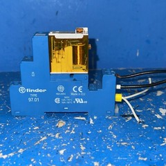 FINDER RELAY SOCKET TYPE 97.01 16A 250V 300V