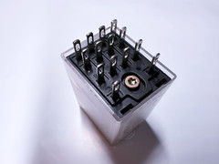 111A4-110VDCN KUHNKE Miniature Relay 110V DC 5A 4PDT W/ Mech. Flag Push Test Btn