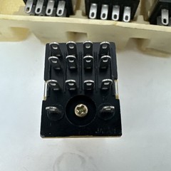LOT OF 10 GENUINE OMRON RELAY# MY4N-AC110-120