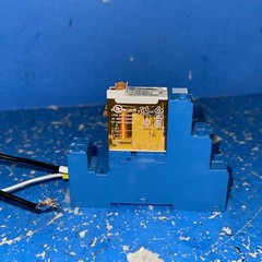 FINDER RELAY SOCKET TYPE 97.01 16A 250V 300V