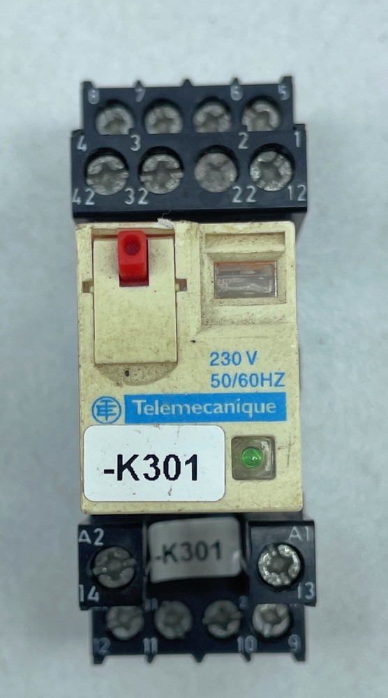 Telemecanique RXM4AB2P7 Relay Socket With Plug in 230 V 50/60HZ 6 A/250