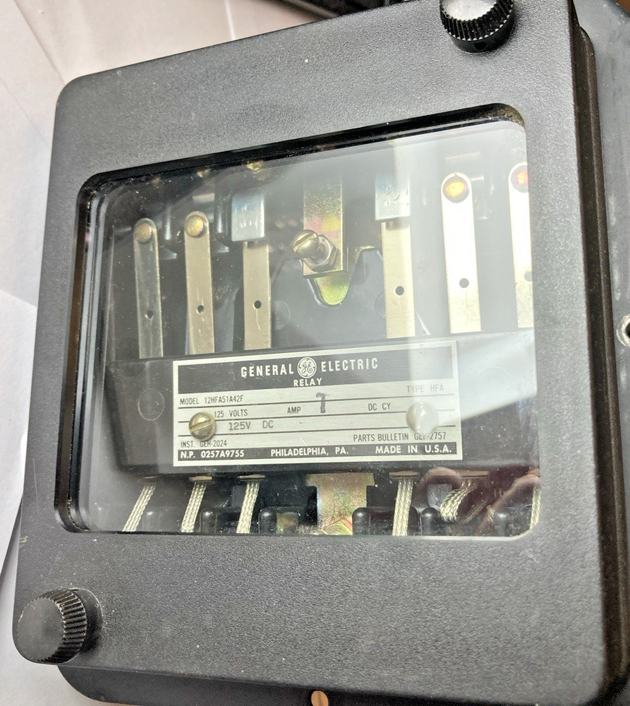 GE HFA51A42F Multicontact Panel Mount 6 Function Auxiliary Relay 125 volts DC