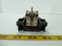 Square D General Purpose Power Relay Class 8501 CO6V04 9602 30A @ 300VAC 50/60 T